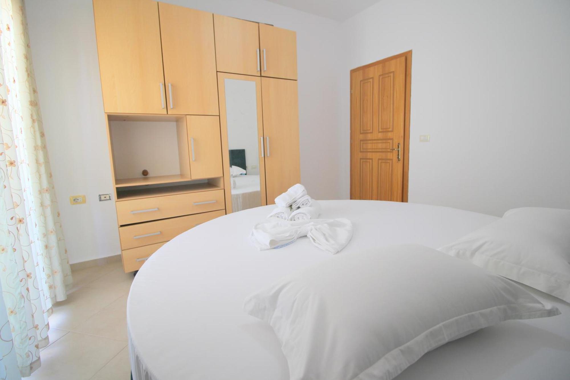 July Seaview Apartments Saranda Dış mekan fotoğraf