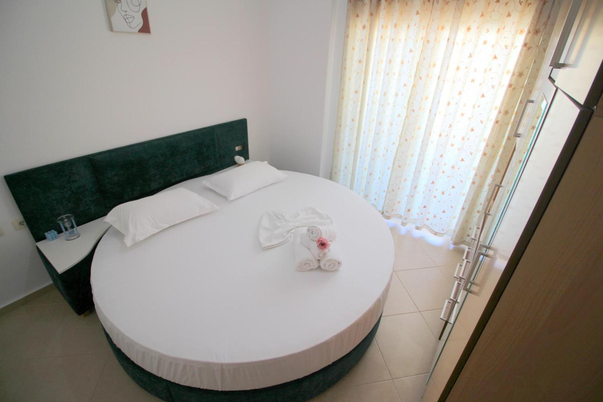 July Seaview Apartments Saranda Dış mekan fotoğraf